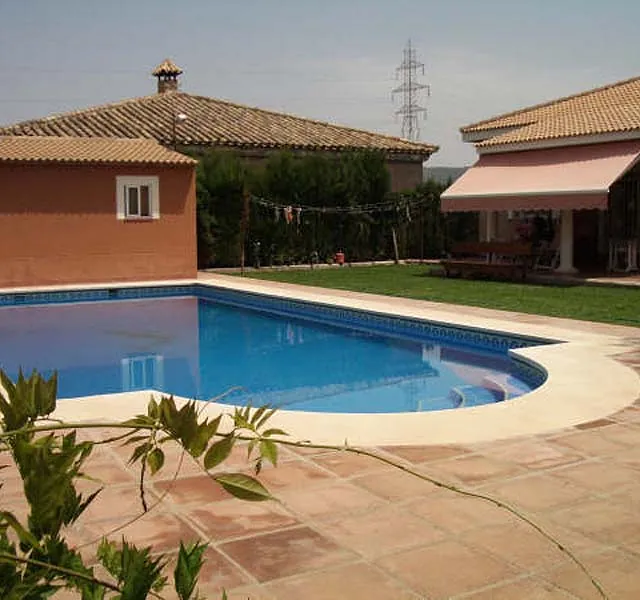 Impermeabilizaciones y Reformas Rivas Conde piscina